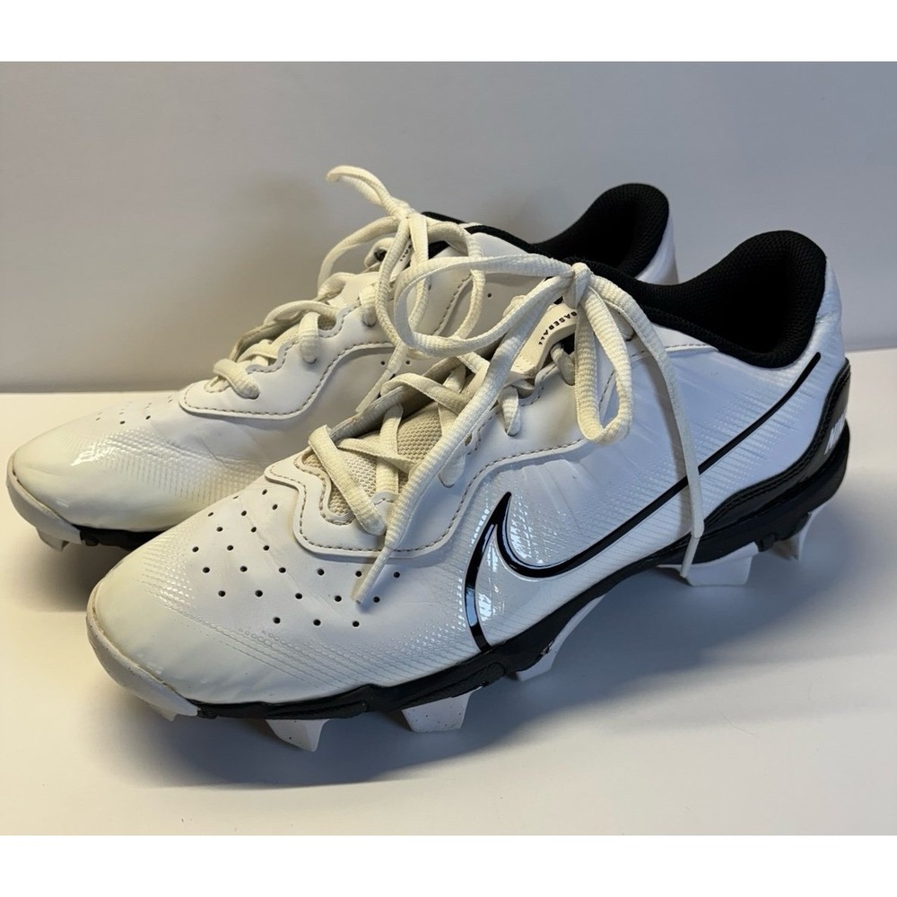 Nike Herache  Diamond Fast Flex baseball cleats (size 8)